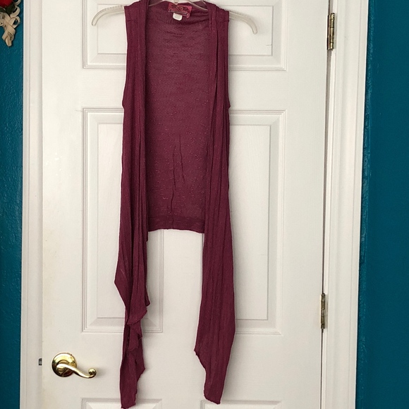 Love Culture Sweaters - Magenta Kimono